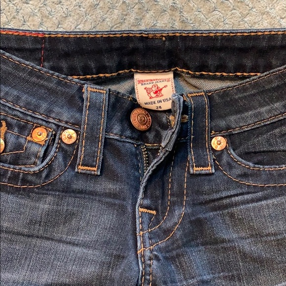 True Religion 24 - Picture 2 of 2